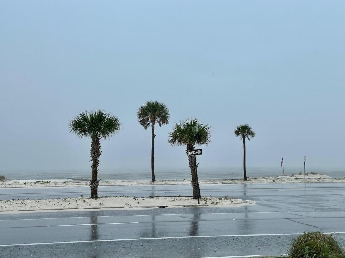 Bare Feet Bungalow -Close To Beach & Dog Friendly Gulfport Eksteriør billede