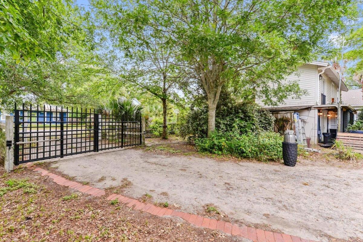 Bare Feet Bungalow -Close To Beach & Dog Friendly Gulfport Eksteriør billede